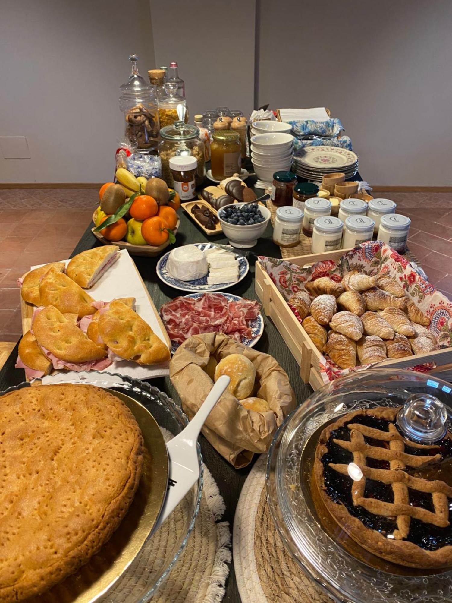 Tenuta Pizzone Wine Resort Риванацано Екстериор снимка